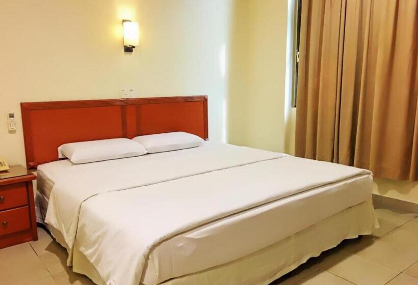 Номер Deluxe Кровать Кинг, Harbour View Hotel Sekinchan