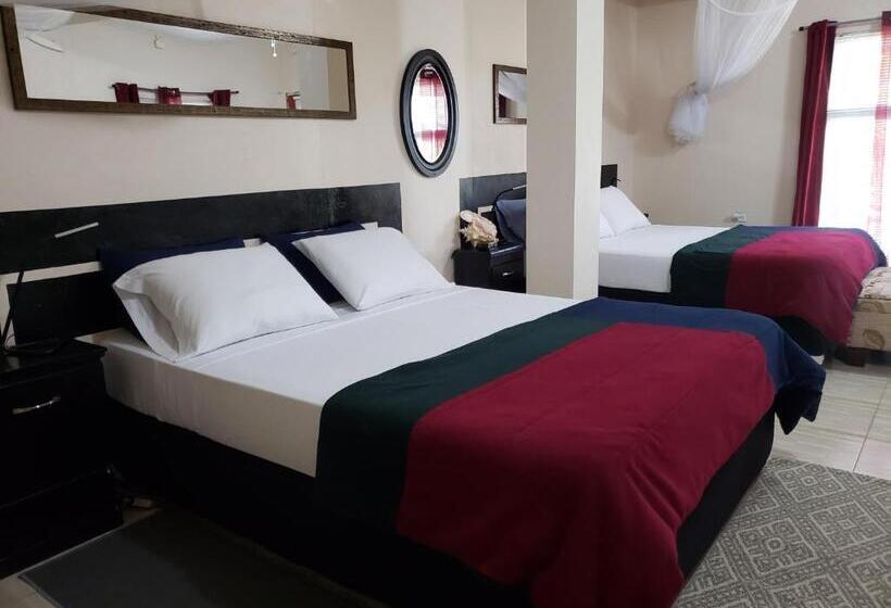 استودیو استاندارد با چشم‌انداز باغ, Carolina Point Resort