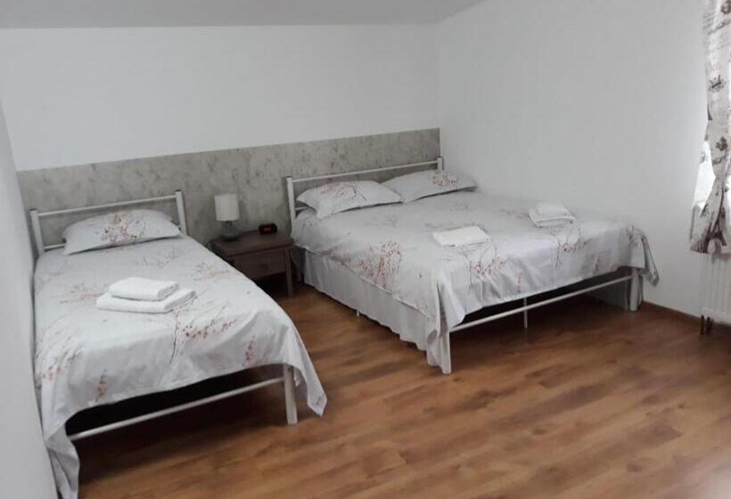اتاق لوکس خانوادگی, Dnt House & Spa