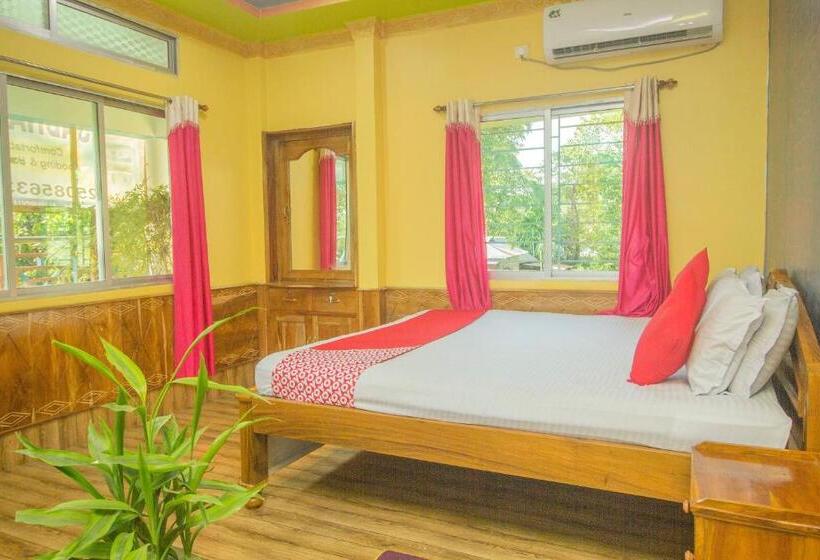 디럭스 트리플 룸, Vaccinated Staff  Oyo 60869 Sandhana Homestay
