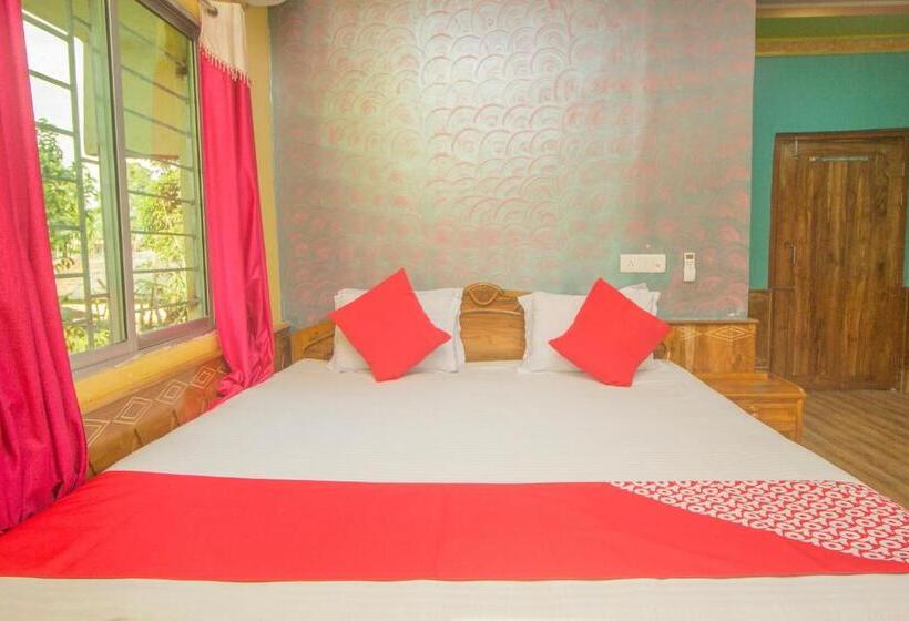 디럭스 트리플 룸, Vaccinated Staff  Oyo 60869 Sandhana Homestay
