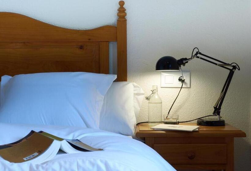 Номер Стандарт, Hostal Can Maret
