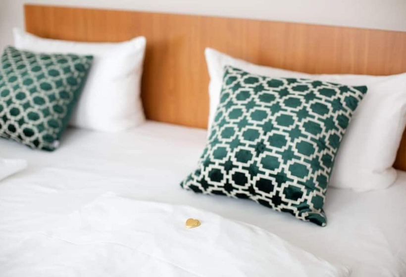 Номер Стандарт, Comfort Hotel Tom Kyle