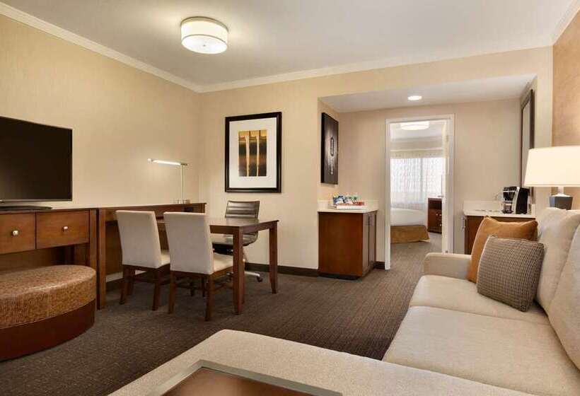 آپارتمان 2 خوابه, Embassy Suites By Hilton Charlotte Concord Golf Resort & Spa