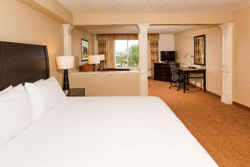 주니어 스위트 킹사이즈 침대, Hilton Garden Inn Daytona Beach Airport