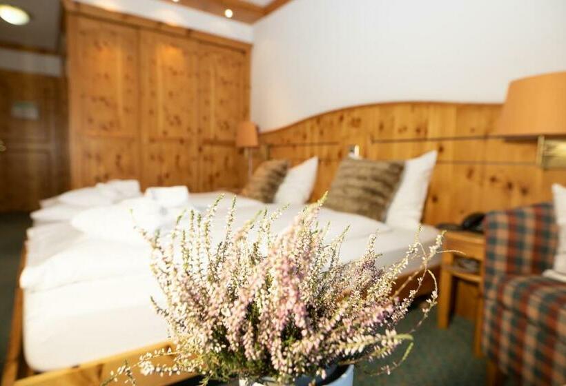 اتاق استاندارد یک نفره, Robinson Arosa   Adults Only