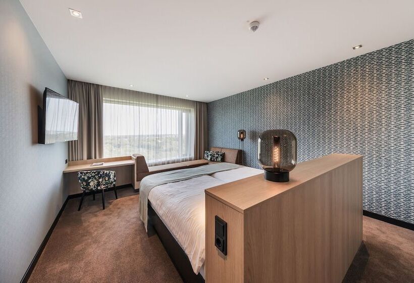 Номер Комфорт, Van Der Valk Hotel Düsseldorf