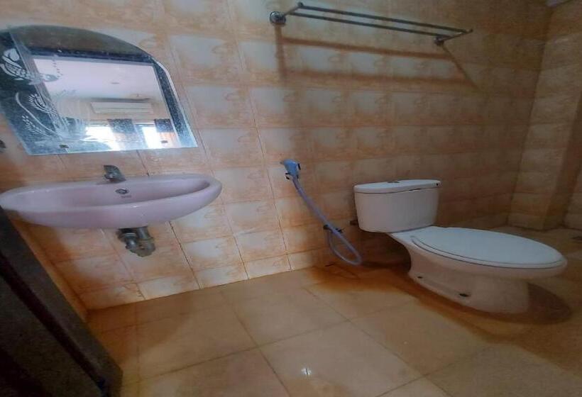 Номер Economy, Mulia Kendari Mitra Reddoorz