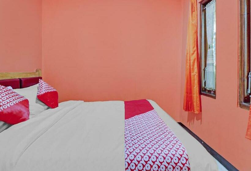 이코노미 룸, Oyo 90454 Adinda Homestay Cibodas Lembang
