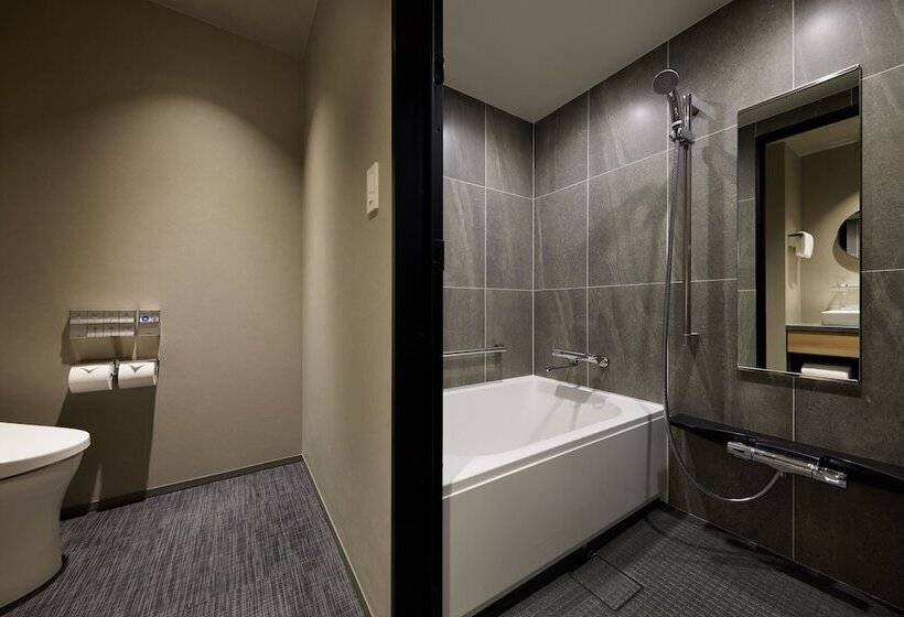 Studio Deluxe, Oakwood Hotel Oike Kyoto