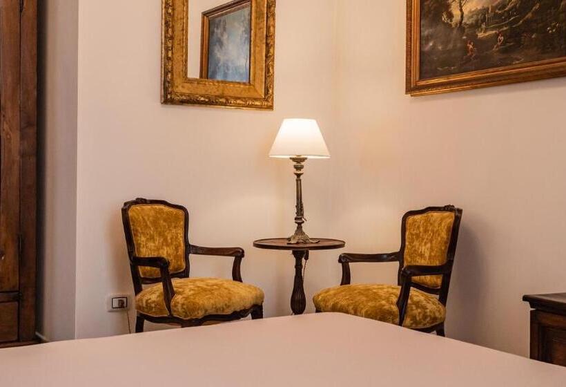 اتاق سوپریور, Palazzo Dei Pavoni, Relais Di Charme