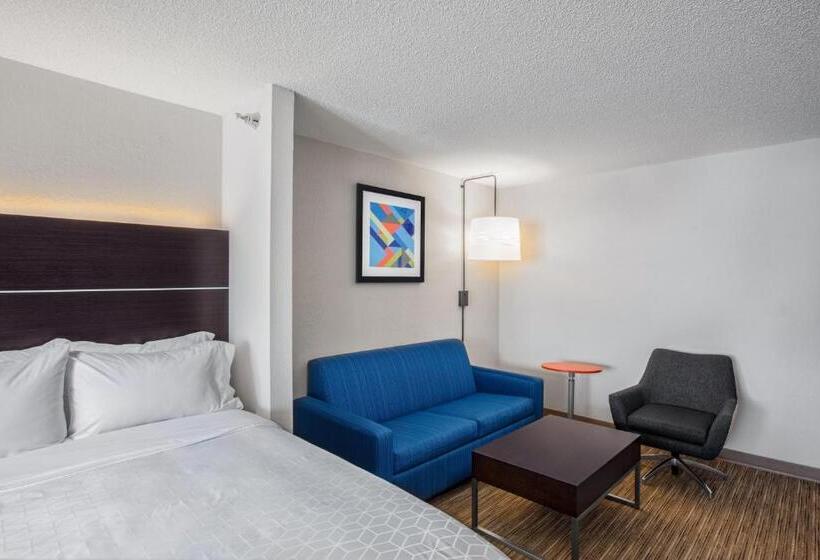 Люкс Адаптированный для Инвалидов, Holiday Inn Express Hotel & Suites Altoona Des Moines, An Ihg