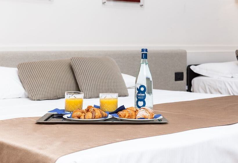 اتاق خانوادگی, Helios Hotel & Terrazza Mia