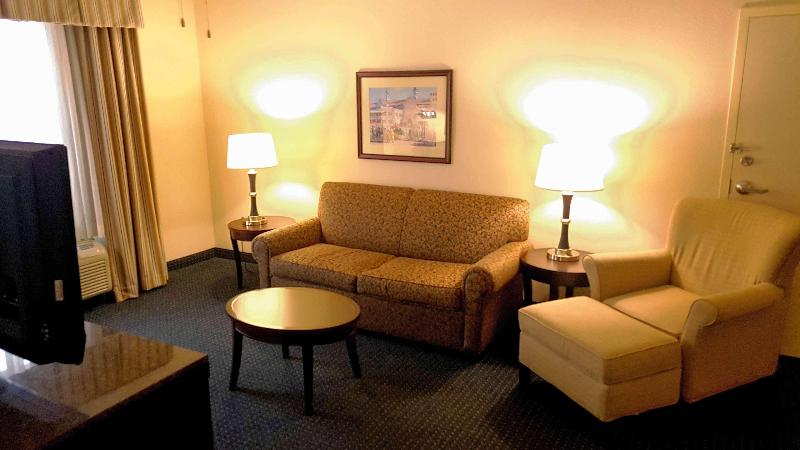 이그제큐티브 스위트 킹침대, Hilton Garden Inn Lexington Georgetown