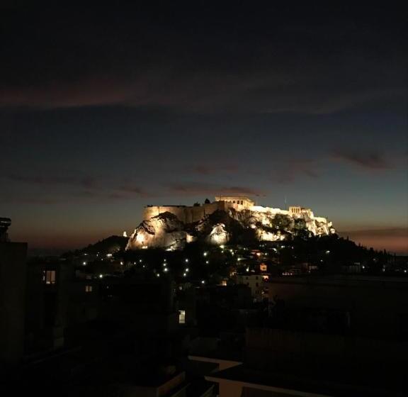 스탠다드 룸, Niki Athens