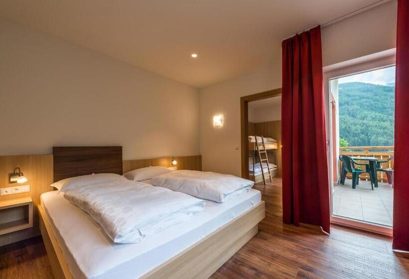 Семейный Номер Superior, Alpin Hotel Gudrun
