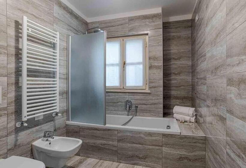 1 Bedroom Apartment Lake View, Maioliche Apartments Griante