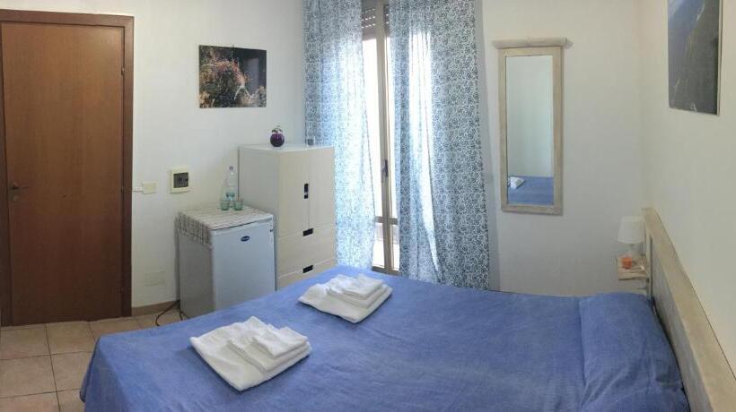 Quarto Estandar com Sacada, Blu Rooms Marettimo