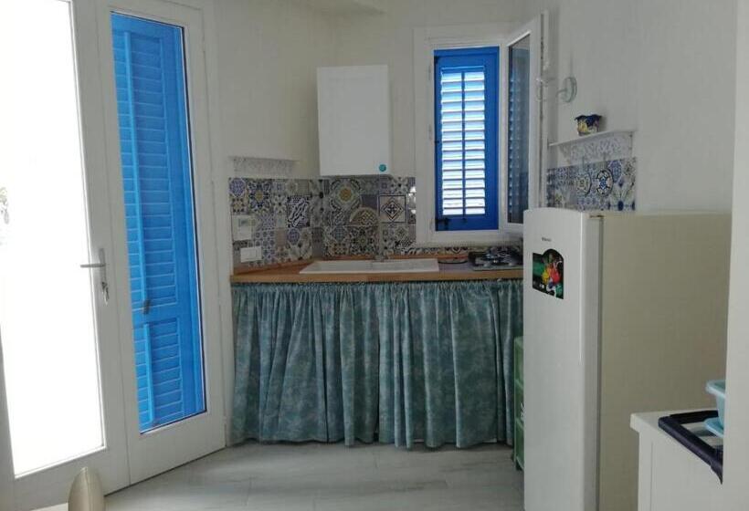 Apartamento 1 Dormitório com Vistas, Blu Rooms Marettimo