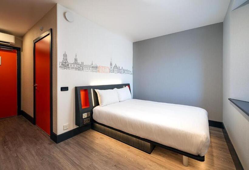 Номер Стандарт Адаптированный для Инвалидов, Easyhotel Oxford