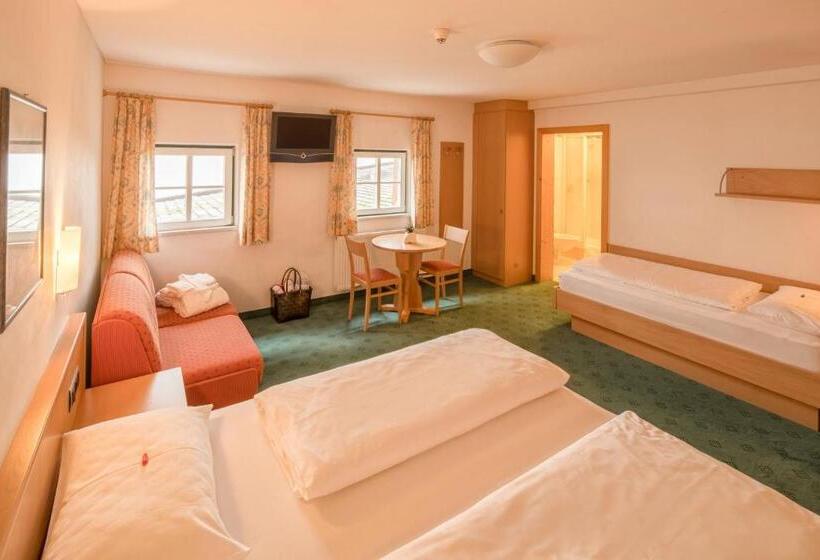 Номер Стандарт Трехместный, Piccolo Hotel Gurschler