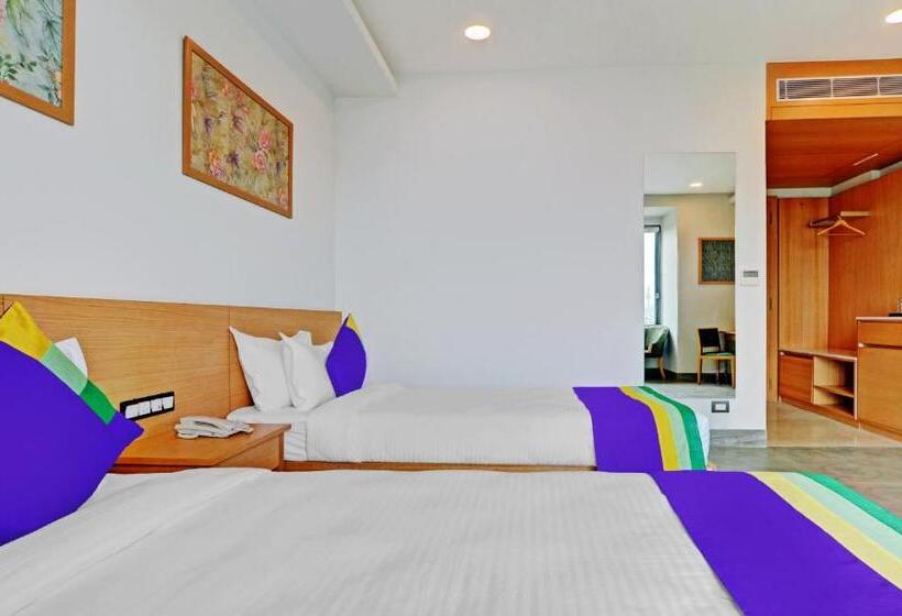 Quarto Deluxe, Medalio Resort Udaipur Shobhagpura