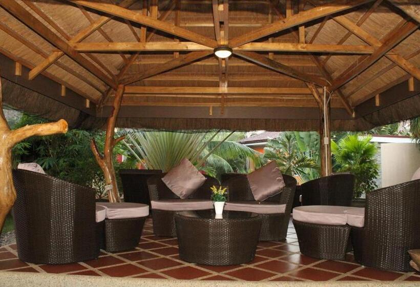 Вилла 3 Спальни, Alona S Coral Garden Resort