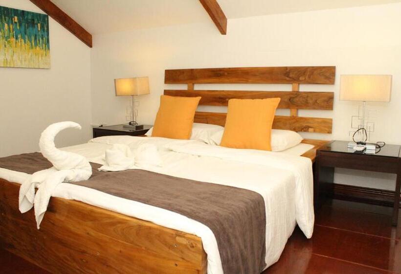 Вилла 3 Спальни, Alona S Coral Garden Resort