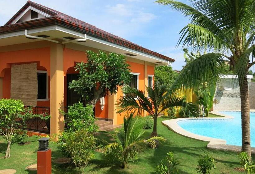 Бунгало с видом на бассейн, Alona S Coral Garden Resort