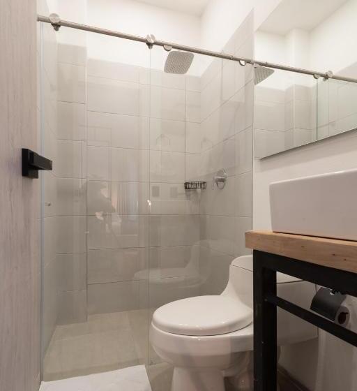 Quarto Deluxe, Soy Local Primavera