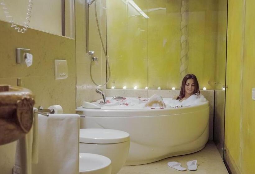 سوئیت رویال, Relais Castello Bevilacqua