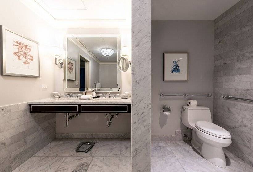 Quarto deluxe, Waldorf Astoria Chicago