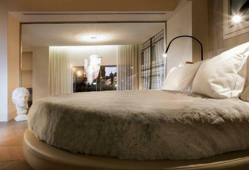 Suite, Palazzo Manfredi – Small Luxury Hotels Of The World