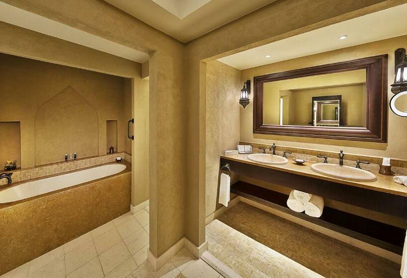 Вилла с 1 спальней и бассейном, Anantara Qasr Al Sarab Desert Resort