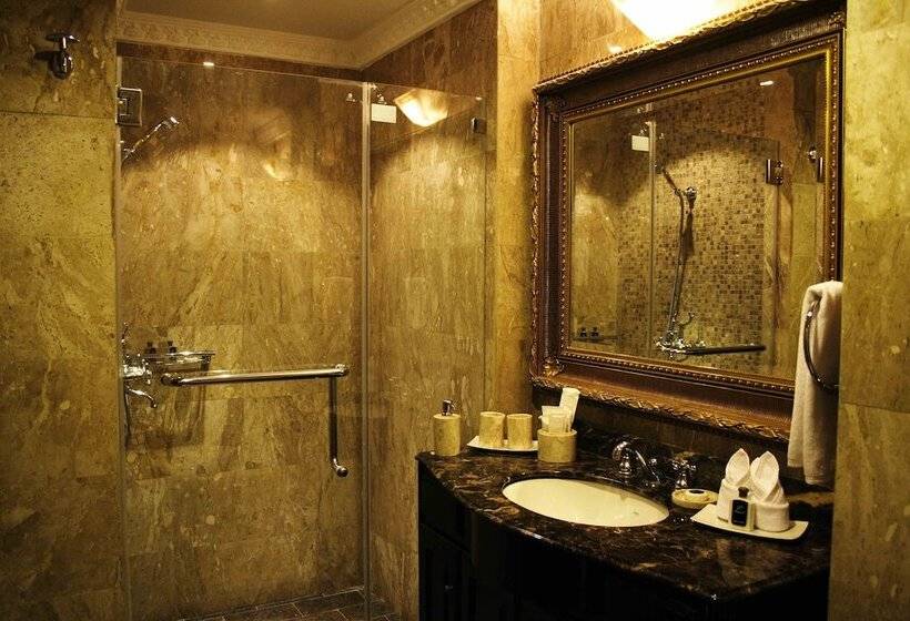 Люкс 2 Спальни, Four Seasons Place Pattaya