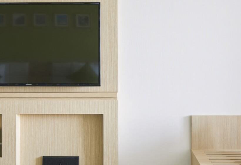 Номер Deluxe, Art Hotel Osaka Bay Tower