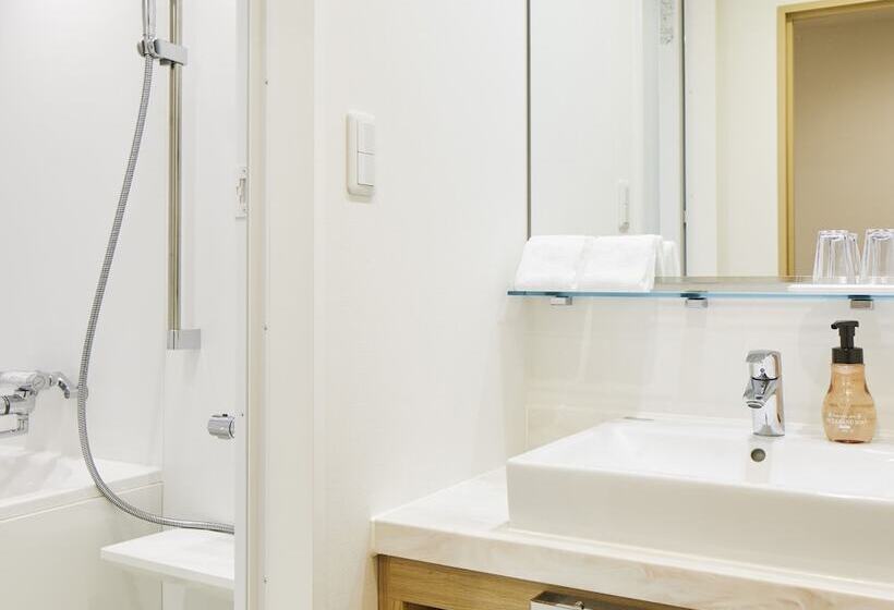 Трехместный Номер Deluxe, Art Hotel Osaka Bay Tower