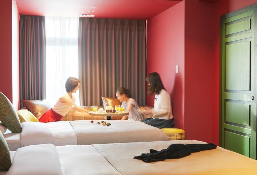 Номер Стандарт Трехместный, Art Hotel Osaka Bay Tower
