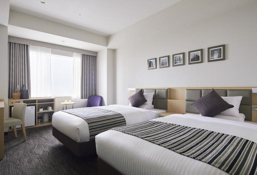 Номер Superior, Art Hotel Osaka Bay Tower