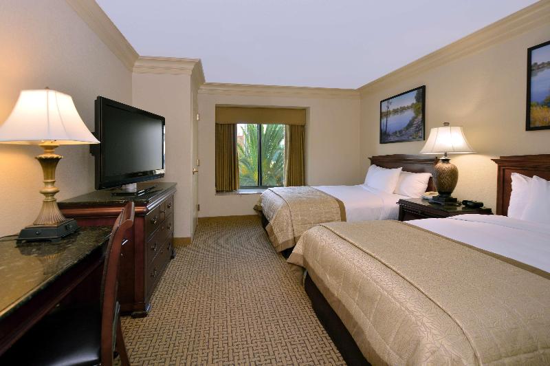 프리미엄 스위트, Embassy Suites By Hilton Sacramento Riverfront Promenade