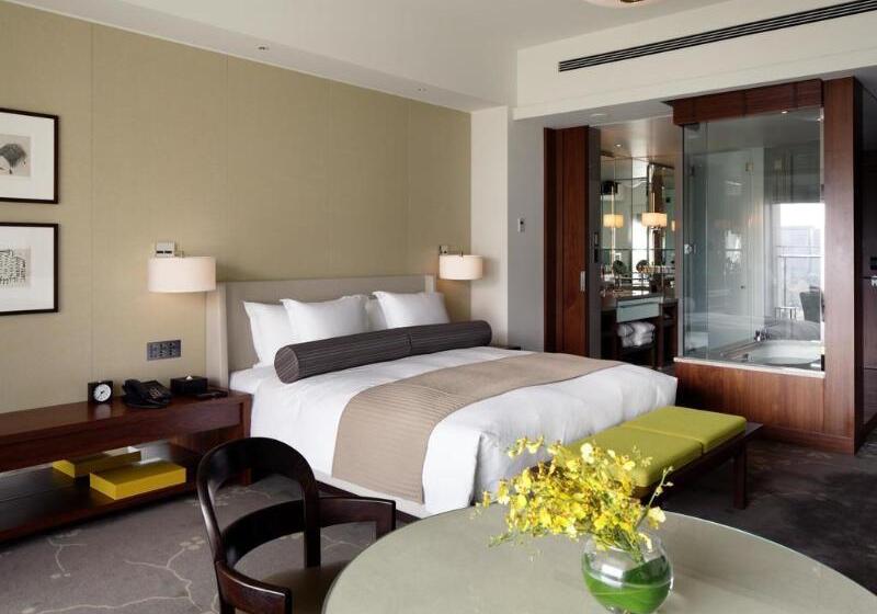 اتاق استاندارد با تخت بزرگ, Hampton Inn & Suites Louisville East