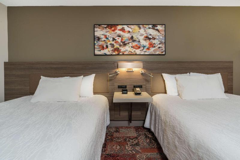 Номер Премиум, Hilton Garden Inn Syracuse