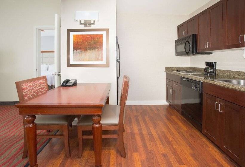 Люкс, Homewood Suites Phoenix Avondale