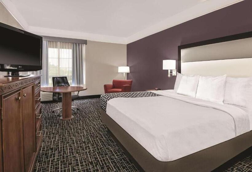 Номер Deluxe Кровать Кинг, La Quinta By Wyndham Rosenberg