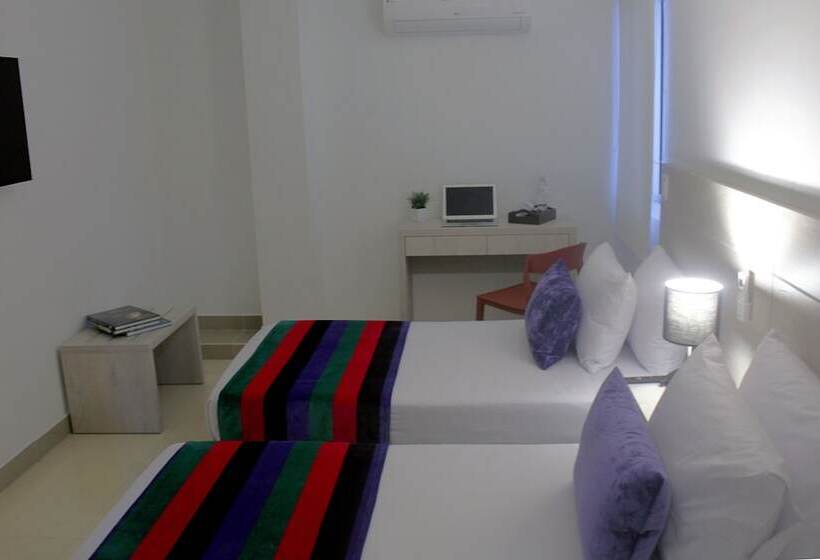 Habitación Estándar, Suite Comfort