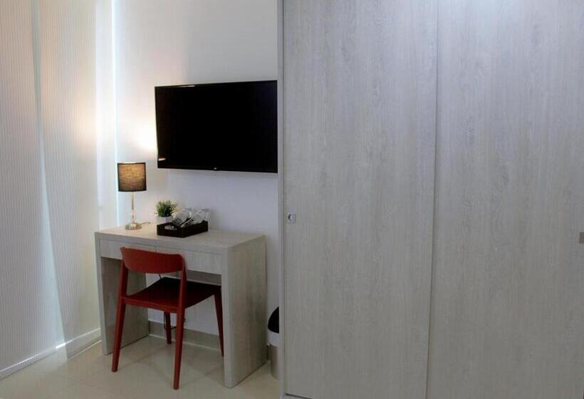 Habitación Estándar, Suite Comfort