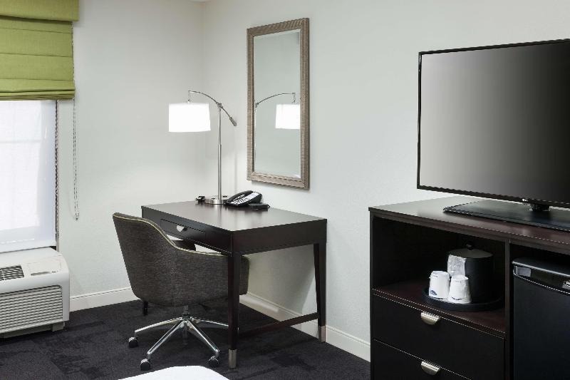 Стандартный Номер Кровать Кинг, Hampton Inn & Suites Gainesvilledowntown