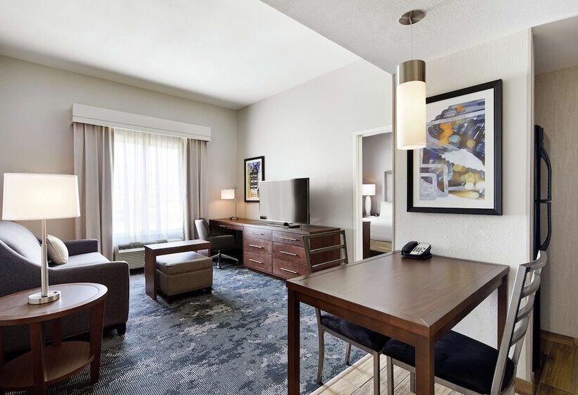 Mozgáskorlátozott Suite, Homewood Suites By Hilton Champaignurbana