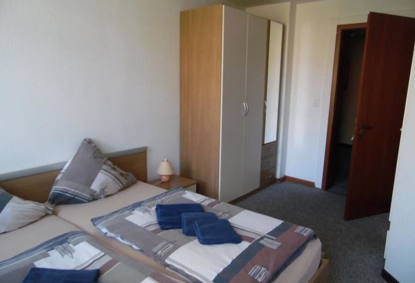 غرفة قياسية, Klappenburg