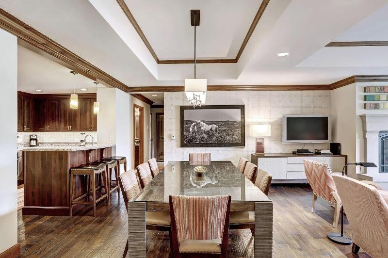 Номер Стандарт, The Vail Collection At The Ritz Carlton Residences Vail